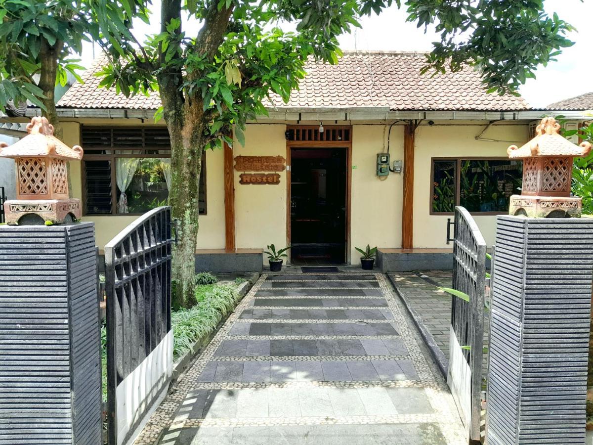 Asrama Ngampilan Backpacker