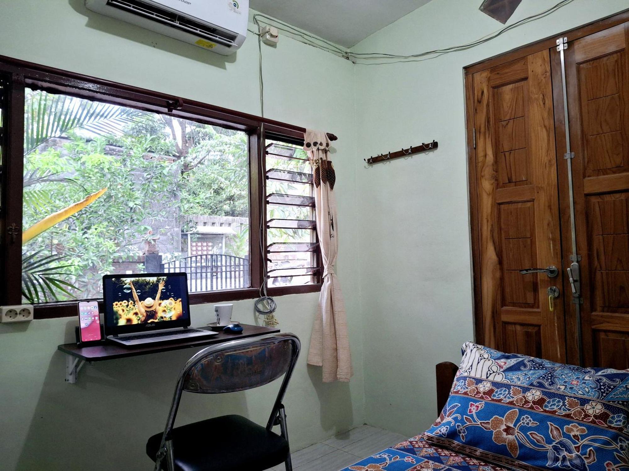 Ngampilan Backpacker Asrama